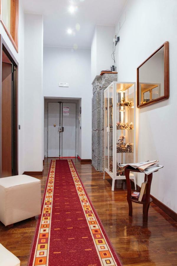 Palazzo Carafa Della Spina Room And Apartment Napoli Eksteriør billede